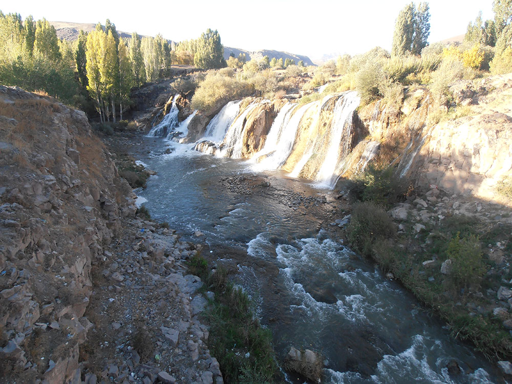 Einblick in den Muradiye Wasserfall